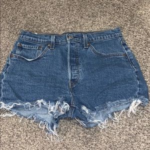 levi’s jean shorts